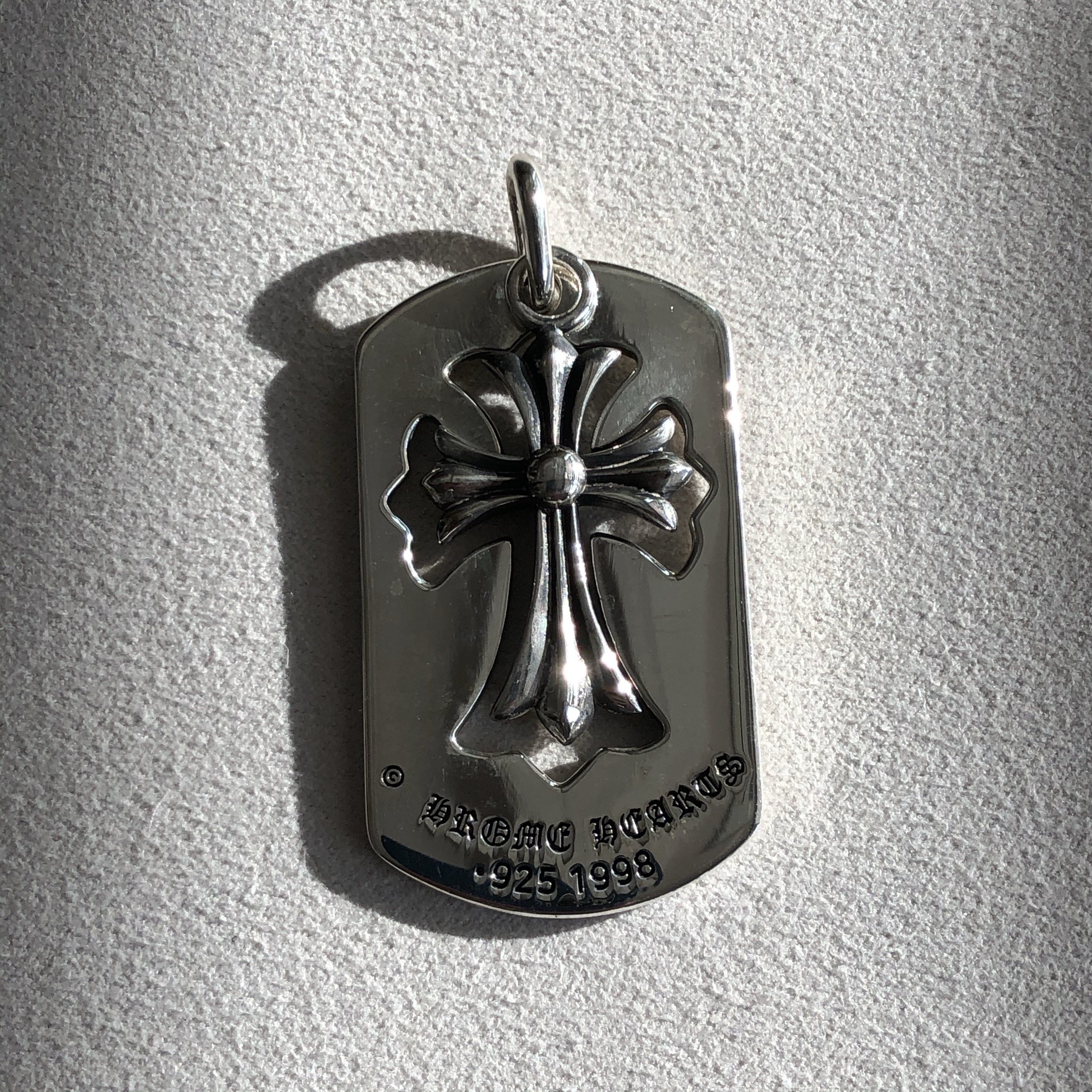 크로스 도그텍 펜던트