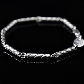 Quilting link bracelet