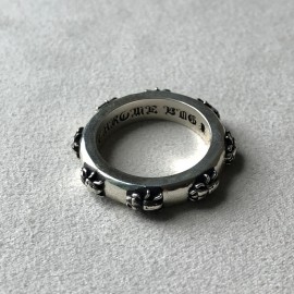 Signature bug scroll ring
