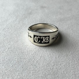 cb logo ring