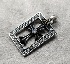 풀큐빅 세팅 베이비팻 프레임 펜던트